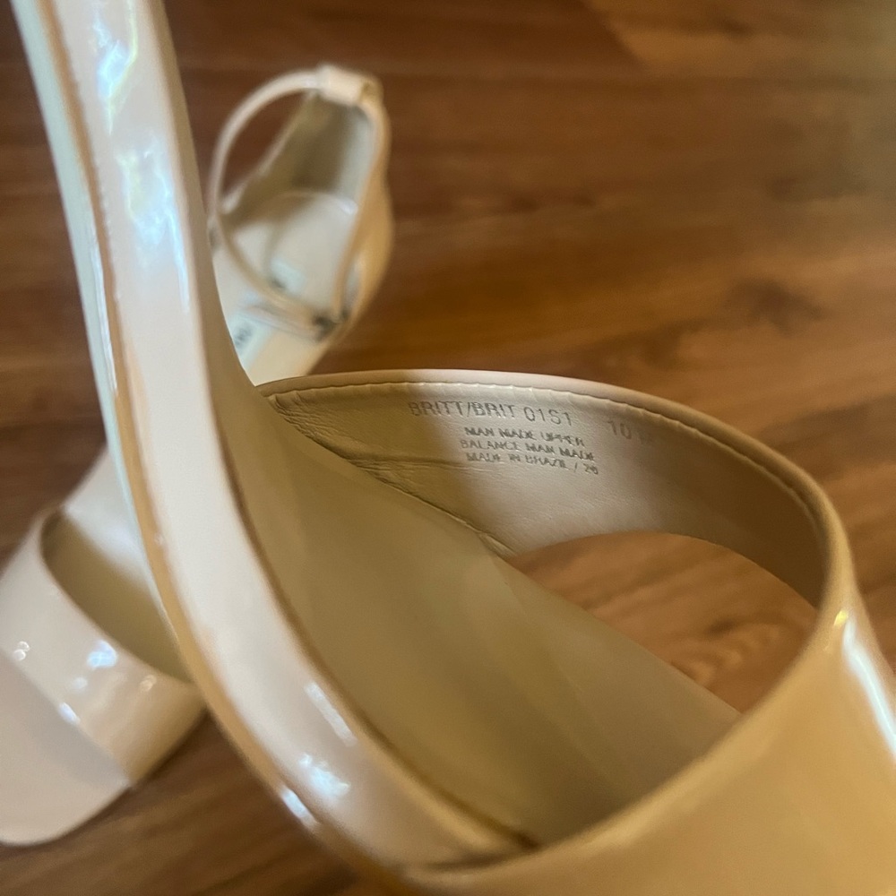 Steve Madden Open-Toed Patent Leather Ankle Strap… - image 5